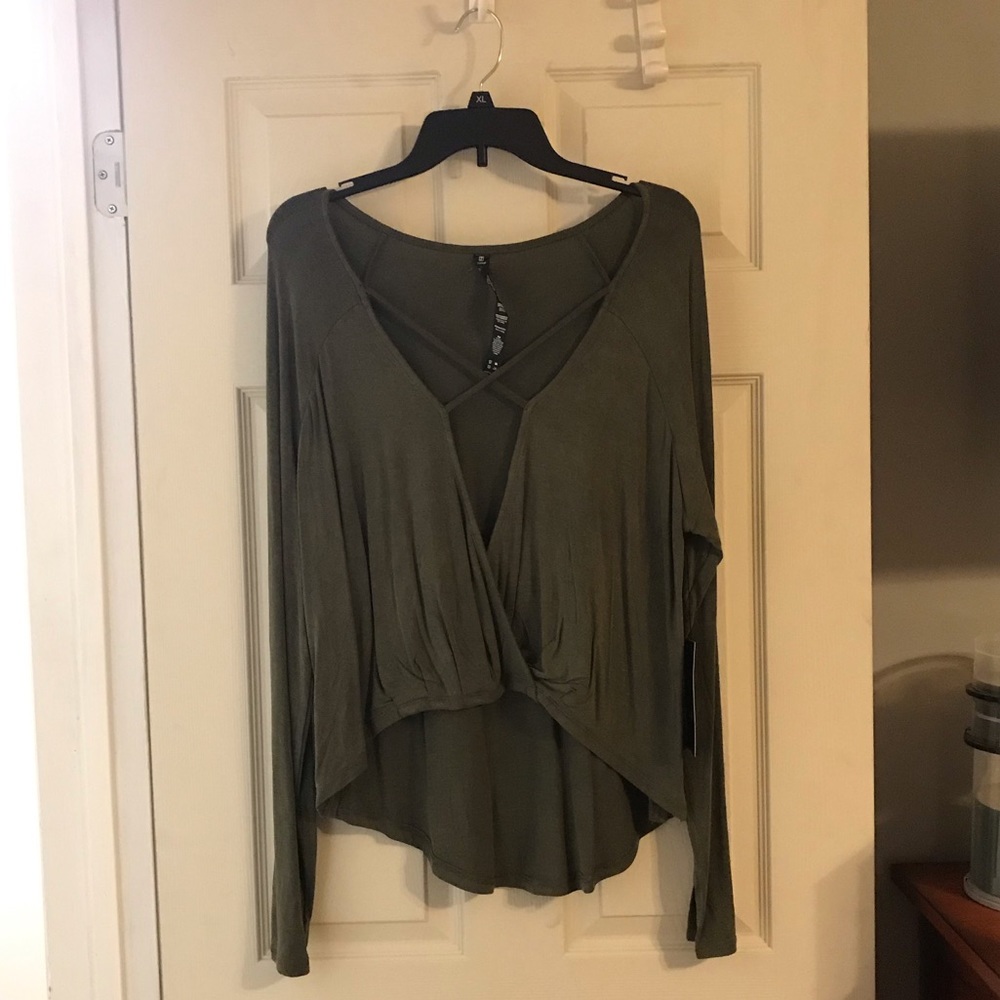 Zohba women’s shirt